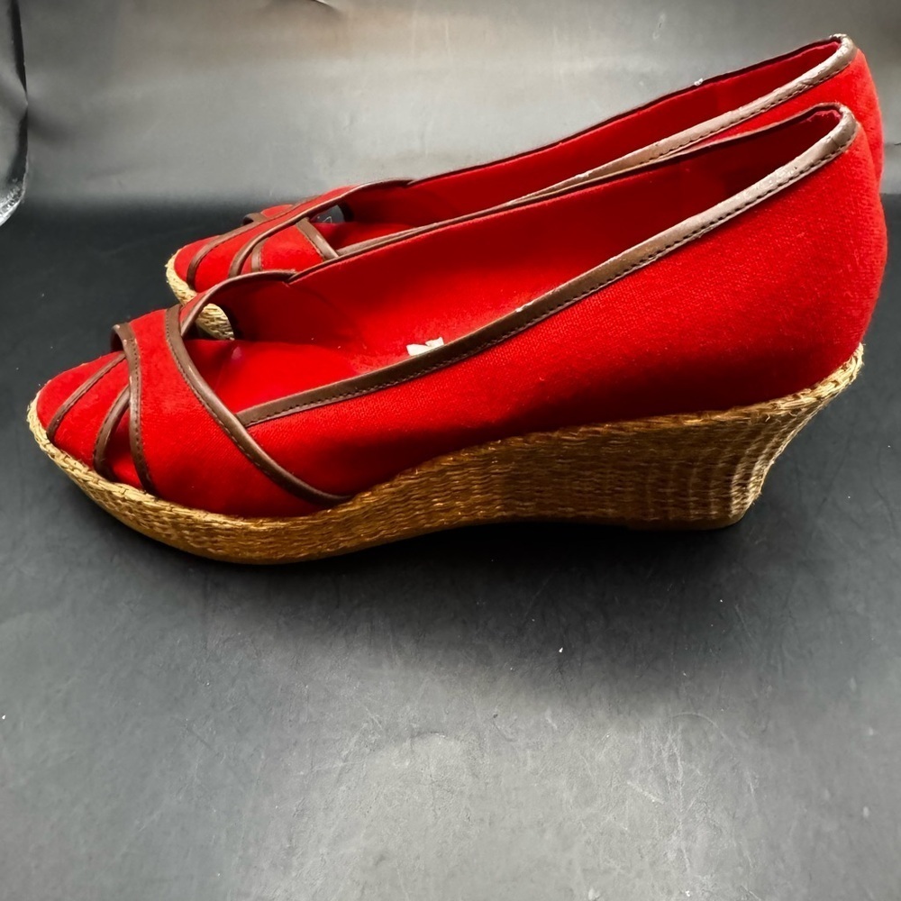 Women’s Merona Wenda Peep toe Wicker Style Wedges Heels Red/Brown Size 9.5 YR 22 - Picture 3 of 10